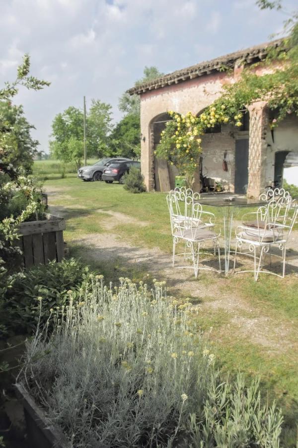 L'Andito Carpi Bagian luar foto